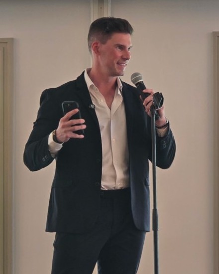 Alexander Gruneisen, ANJ Advisors